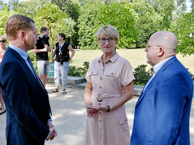 Marszałek Elżbieta Anna Polak z premierem Saksonii Michael Kretschmerem