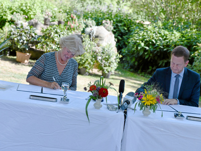 premier Saksonii Michael Kretschmer i i prof. Monika Grütters - Federalny Minister Stanu