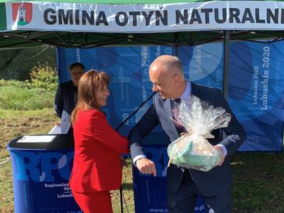 Odra dla Turystów -podpisanie umowy