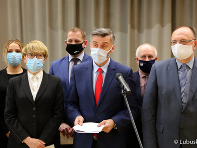 Konferencja prasowa w sprawie odrzucenia poprawek do budżetu województwa lubuskiego