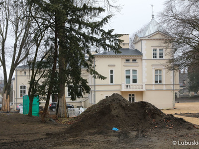 Trwa rozbudowa Regionalnego Centrum Animacji Kultury w Zielonej Górze. 