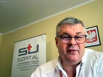 Konferencja prasowa nt. rozliczenia szpitali z NFZ oraz stanu epidemicznego w lubuskich lecznicach. Na zdjęciu prezes Szpitala Uniwersyteckiego w Zielonej Górze, Marek Działoszyński.