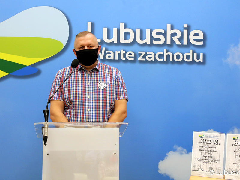 Konferencja prasowa dotycząca akcji „Wspieraj lubuskich producentów, kupuj lokalnie”. Na zdjęciu Arkadiusz Antczak – Piekarnia Antres.