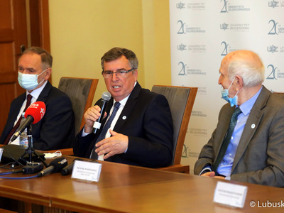 Konferencja prasowa z okazji 20-lecia Uniwersytetu Zielonogórskiego, z udziałem Marszałek Województwa Lubuskiego, Elżbiety Anny Polak.