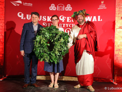 W piwnicy winiarskiej Ernesta Mühle w Parku Sowińskiego w Zielonej Górze oficjalnie otwarto Lubuski Festiwal Piwnic i Winnic. 