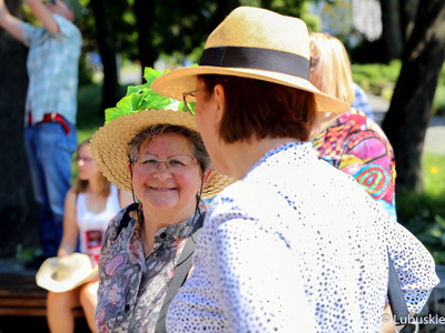 W piwnicy winiarskiej Ernesta Mühle w Parku Sowińskiego w Zielonej Górze oficjalnie otwarto Lubuski Festiwal Piwnic i Winnic. 