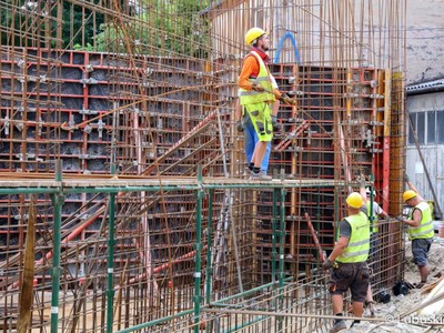 Modernizacja i rozbudowa Lubuskiego Teatru w Zielonej Górze. We wtorek (20 lipca) inwestycję odwiedził wicemarszałek Łukasz Porycki. 