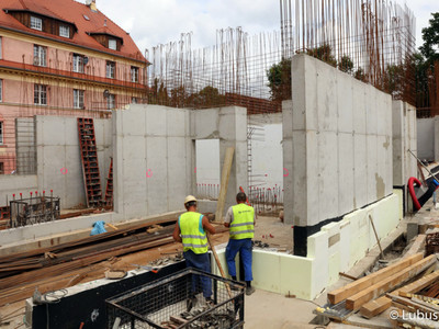 Modernizacja i rozbudowa Lubuskiego Teatru w Zielonej Górze. We wtorek (20 lipca) inwestycję odwiedził wicemarszałek Łukasz Porycki. 