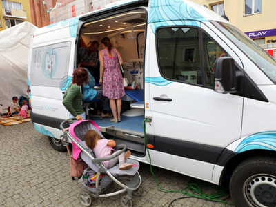W Dentobusie na Lubuskim Pikniku Zdrowia w Świebodzinie dzieci mogły skorzystać z darmowego przeglądu zębów