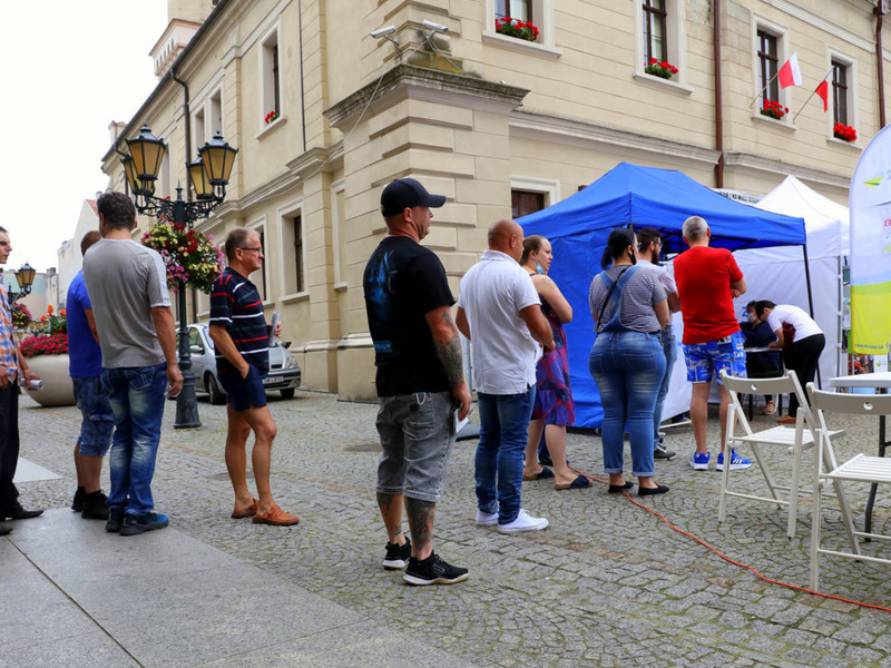 Podczas Lubuskiego Pikniku Zdrowia w Świebodzinie można było się zaszczepić przeciwko COVID-19