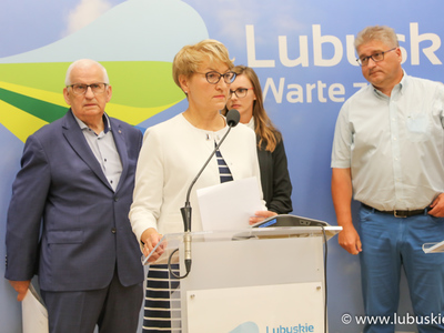 Elżbieta Anna Polak na konferencji prasowej