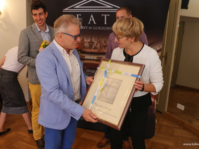 Wręczanie okolicznych podziękowań