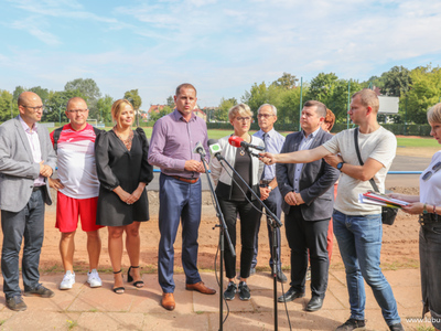 Konferencja prasowa na stadionie w Gorzowie Wielkopolskim