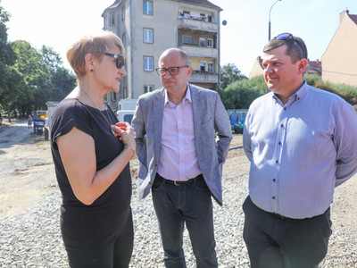 Spacer po obiekcie