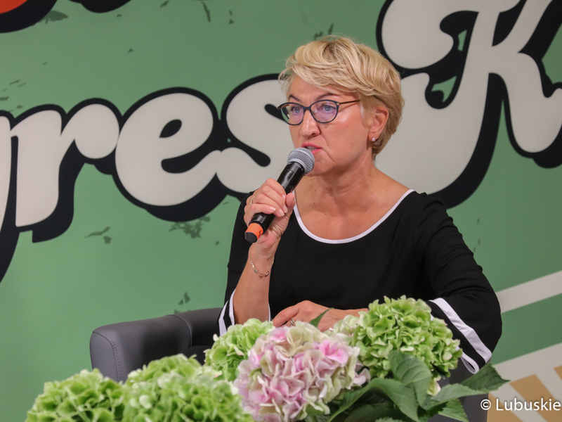 W sobotę (11 września), po rocznej przerwie, w Urzędzie Marszałkowskim, odbył się XII Kongres Kobiet.