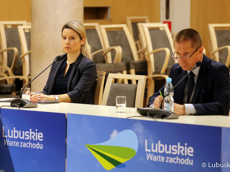 Lubuskie Forum Innowacji w Zielonej Górze. Na zdjęciu uczestnicy spotkania.