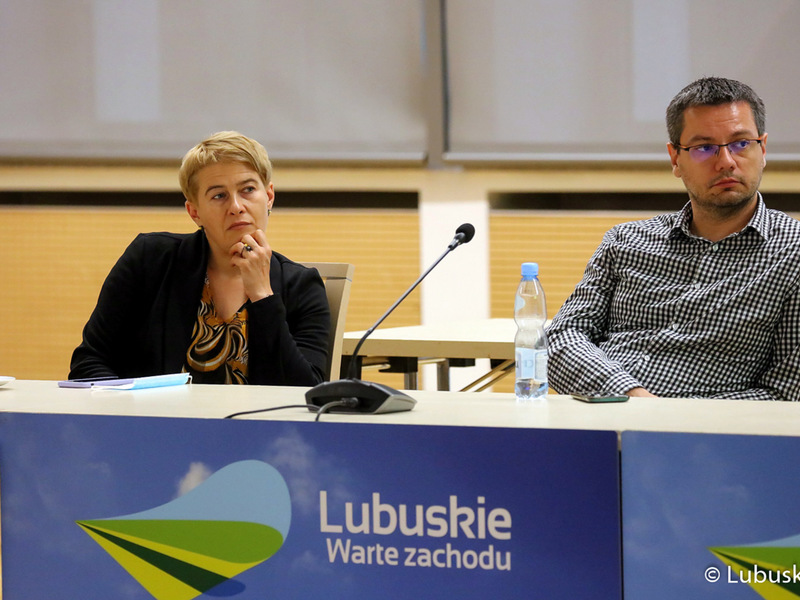 Lubuskie Forum Innowacji w Zielonej Górze. Na zdjęciu uczestnicy spotkania.