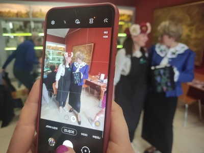 Wielu gości chciało sobie zrobić z marszałek Polak selfie