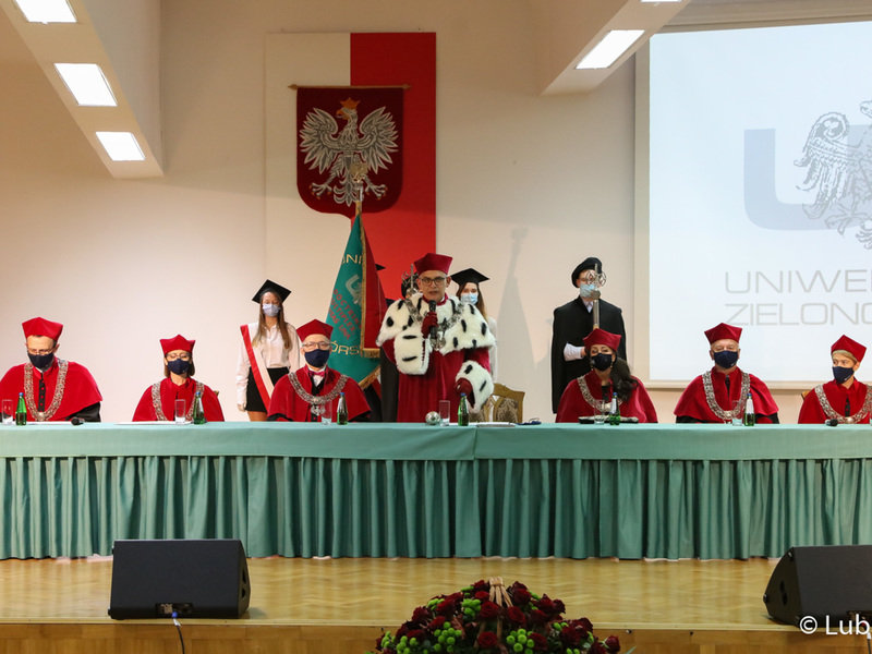 Inauguracja roku akademickiego 2021/2022 na Uniwersytecie Zielonogórskim