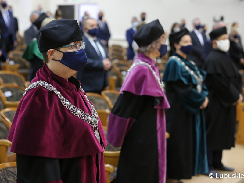 Inauguracja roku akademickiego 2021/2022 na Uniwersytecie Zielonogórskim