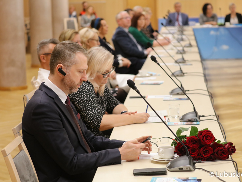 W czwartek, 7 października 2021 r., w urzędzie marszałkowskim obradowała Lubuska Rada Zdrowia.