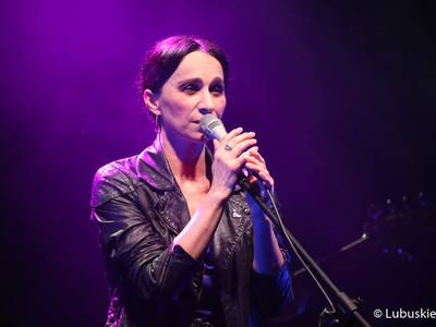 Koncert Renaty Przemyk podczas uroczystej gali Kongresu Gospodarczego - Lubuskie 2021 w Lubuskim Teatrze w Zielonej Górze