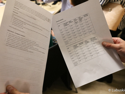 Materiały prasowe dot. konferencji prasowa w Szpitalu Uniwersyteckim w Zielonej Górze, podczas której podpisano umowę na przebudowę i modernizację Klinicznego Oddziału Anestezjologii i Intensywnej Terapii oraz Klinicznego Oddziału Okulistyki.   