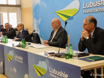 XXXVI Sesja Sejmiku Województwa Lubuskiego w Sali Kolumnowej urzędu marszałkowskiego