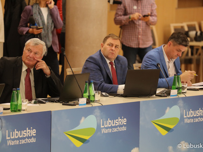Radni wojewódzcy podczas XXXVI Sesji Sejmiku Województwa Lubuskiego 