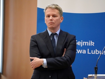 Piotr Zygadło, dyr Departamentu Regionalnych Programów Operacyjnych Ministerstwa Inwestycji i Rozwoju podczas sesji omówił stan przygotowań do nowego okresu programowania oraz przedstawił nowe uwarunkowania dla polityki spójności.