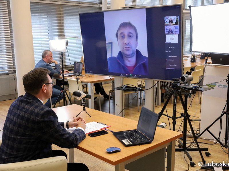 Uczestnicy wysłuchania publicznego nt. projektu programu Fundusze Europejskie Województwa Lubuskiego 2021-2027
