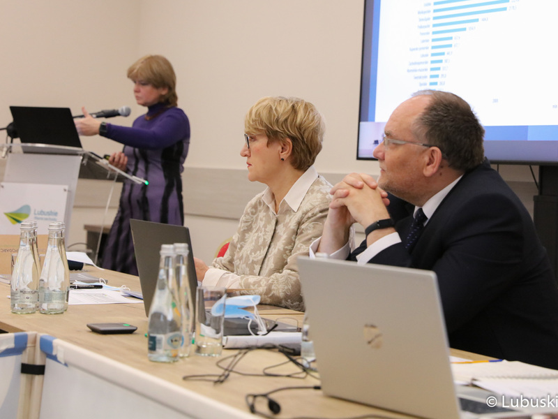 Uczestnicy Lubuskiego Forum Innowacyjności w Lubniewicach.