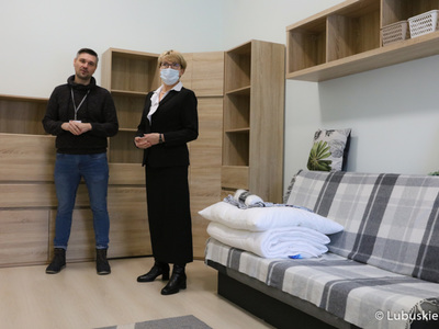 W poniedziałek (6 grudnia) marszałek Elżbieta Anna Polak odwiedziła Dom Samotnej Matki w Zielonej Górze.