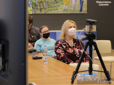 Dziennikarze na konferencji prasowej dot. stanowiska w sprawie zielonogórskiego "Medyka"