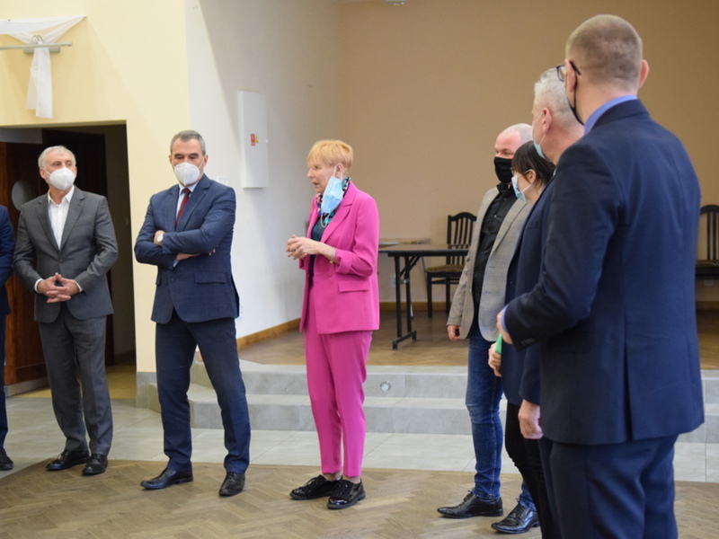 Podpisanie umów na drogi