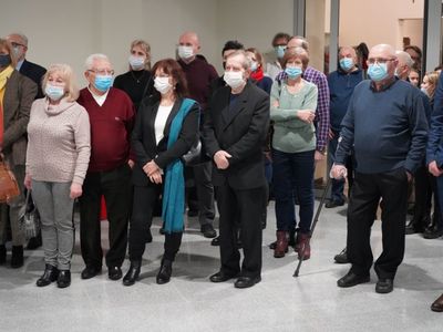 Tłumy na wernisażu! 16 lutego 2022 r. w Muzeum Ziemi Lubuskiej otwarto wystawę „Zielona Góra w sztuce”. Wielka ekspozycja wiąże się z jubileuszem 800-700-lecia miasta, ale też ze 100-leciem zielonogórskiego Muzeum. 