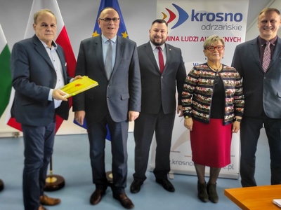 Podpisanie umów w powiecie krośnieńskim 
