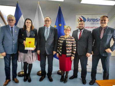 Podpisanie umów w powiecie krośnieńskim 