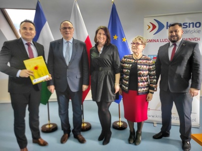 Podpisanie umów w powiecie krośnieńskim 