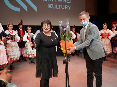 W czwartek, 24 lutego 2022 r. tłum gości pojawił się w progach Centrum Kreatywnej Kultury – nowego obiektu Regionalnego Centrum Animacji Kultury przy ul. Sienkiewicza 11 w Zielonej Górze. 