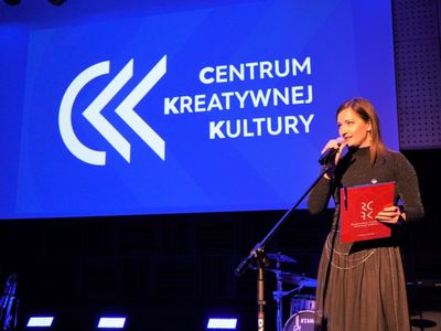 W czwartek, 24 lutego 2022 r. tłum gości pojawił się w progach Centrum Kreatywnej Kultury – nowego obiektu Regionalnego Centrum Animacji Kultury przy ul. Sienkiewicza 11 w Zielonej Górze. 