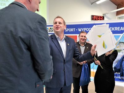 25 lutego 2022 r., w Wojewódzkim Ośrodku Sportu i Rekreacji im. Zbigniewa Majewskiego w Zielonej Górze Drzonkowie wręczono stypendia sportowe Marszałka Województwa Lubuskiego na 2022 rok. Wyróżniono też trenerów, których podopieczni osiągnęli wysokie rezultaty w Systemie Sportu Młodzieżowego w 2021 r. oraz lubuskie kluby za zajęte miejsce w klasyfikacji współzawodnictwa sportowego dzieci i młodzieży w ramach Systemu Sportu Młodzieżowego. 