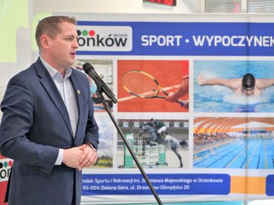 25 lutego 2022 r., w Wojewódzkim Ośrodku Sportu i Rekreacji im. Zbigniewa Majewskiego w Zielonej Górze Drzonkowie wręczono stypendia sportowe Marszałka Województwa Lubuskiego na 2022 rok. Wyróżniono też trenerów, których podopieczni osiągnęli wysokie rezultaty w Systemie Sportu Młodzieżowego w 2021 r. oraz lubuskie kluby za zajęte miejsce w klasyfikacji współzawodnictwa sportowego dzieci i młodzieży w ramach Systemu Sportu Młodzieżowego. 