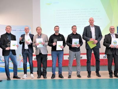 25 lutego 2022 r., w Wojewódzkim Ośrodku Sportu i Rekreacji im. Zbigniewa Majewskiego w Zielonej Górze Drzonkowie wręczono stypendia sportowe Marszałka Województwa Lubuskiego na 2022 rok. Wyróżniono też trenerów, których podopieczni osiągnęli wysokie rezultaty w Systemie Sportu Młodzieżowego w 2021 r. oraz lubuskie kluby za zajęte miejsce w klasyfikacji współzawodnictwa sportowego dzieci i młodzieży w ramach Systemu Sportu Młodzieżowego. 
