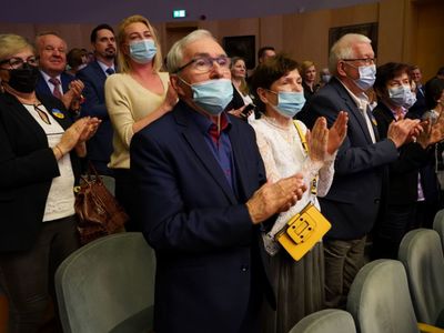 Marszałek Województwa Lubuskiego Elżbieta Anna Polak i Przewodniczący Sejmiku Województwa Lubuskiego Wacław Maciuszonek zaprosili 6 marca 2022 r. na koncerty Solidarności z Ukrainą w Filharmonii Zielonogórskiej. 