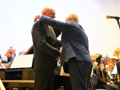 Marszałek Województwa Lubuskiego Elżbieta Anna Polak i Przewodniczący Sejmiku Województwa Lubuskiego Wacław Maciuszonek zaprosili 6 marca 2022 r. na koncerty Solidarności z Ukrainą w Filharmonii Zielonogórskiej. 