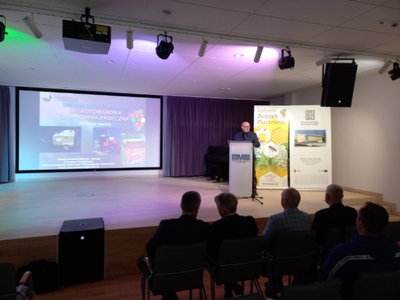 Konferencja pszczelarska