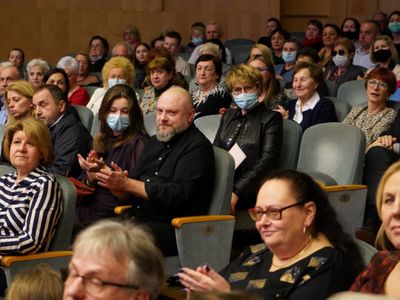 Porywający koncert pod batutą dyrygentki Marty Kluczyńskiej zakończył 25 marca 2022 r. Miesiąc Kobiet w Filharmonii Zielonogórskiej. Wydarzenie prowadziła honorowa Ambasadorka Województwa Lubuskiego Joanna Brodzik. Solistką była wiolonczelistka Weronika Strugała. 