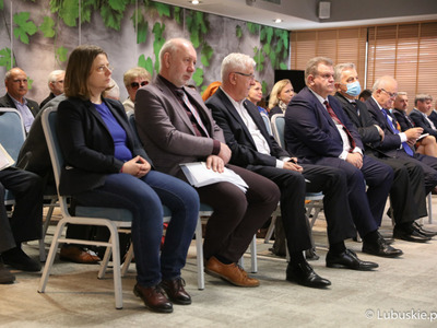 Zaproszeni goście na XL Okręgowy Zjazd Sparwozdawczo-Wyborczy Delegatów Okręgowej Izby Lekarskiej w Zielonej Górze