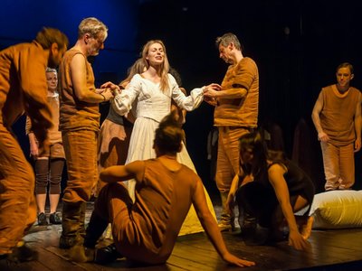 26 marca 2022 r. Premiera „Balladyny” w gorzowskim Teatrze im. Juliusza Osterwy, w reżyserii Pawła Paszty. 